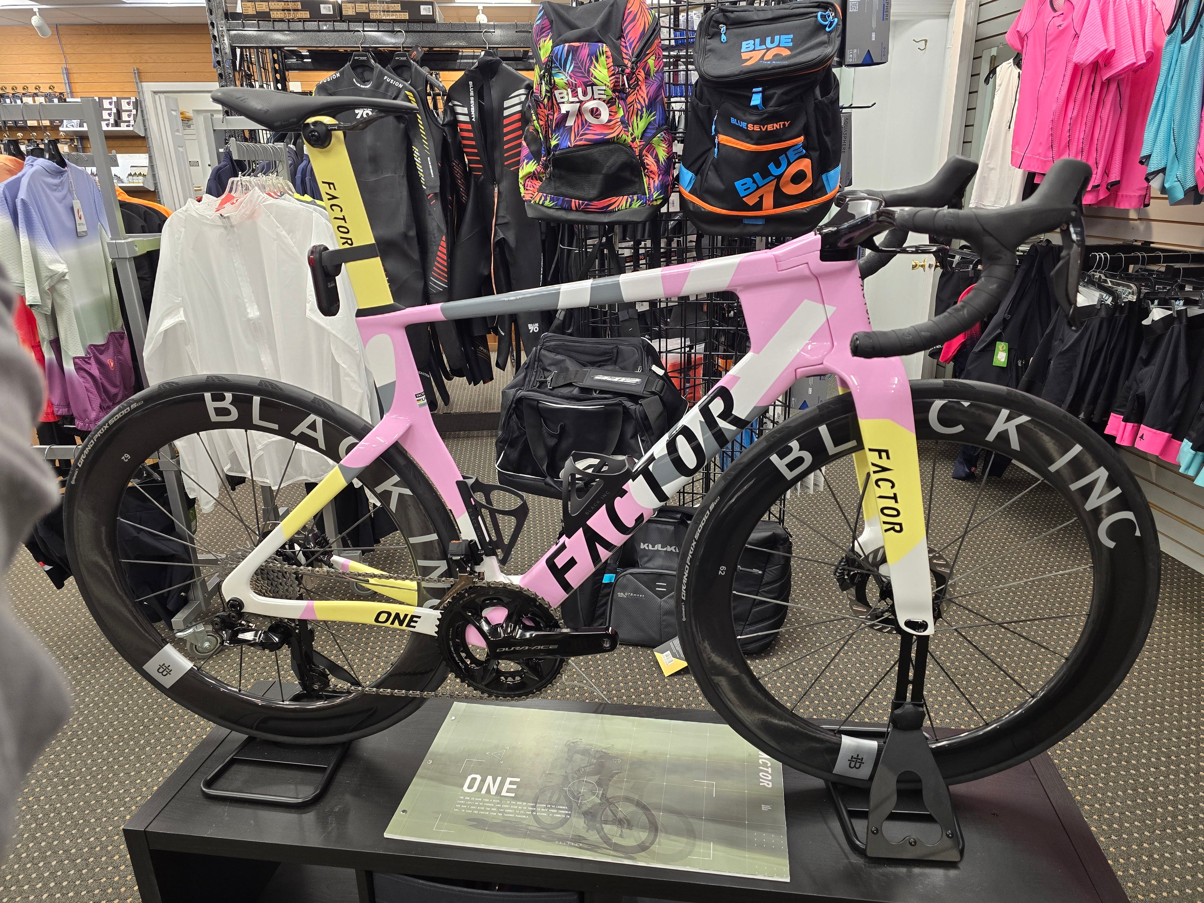 Factor
One
Radar mount
Garmin Varia RearVue 820
Garmin Varia RTL515
Wahoo Trackr
Magene L508
Bryton Gardia
Cycplus L7
iGPSport SR mini and SR30