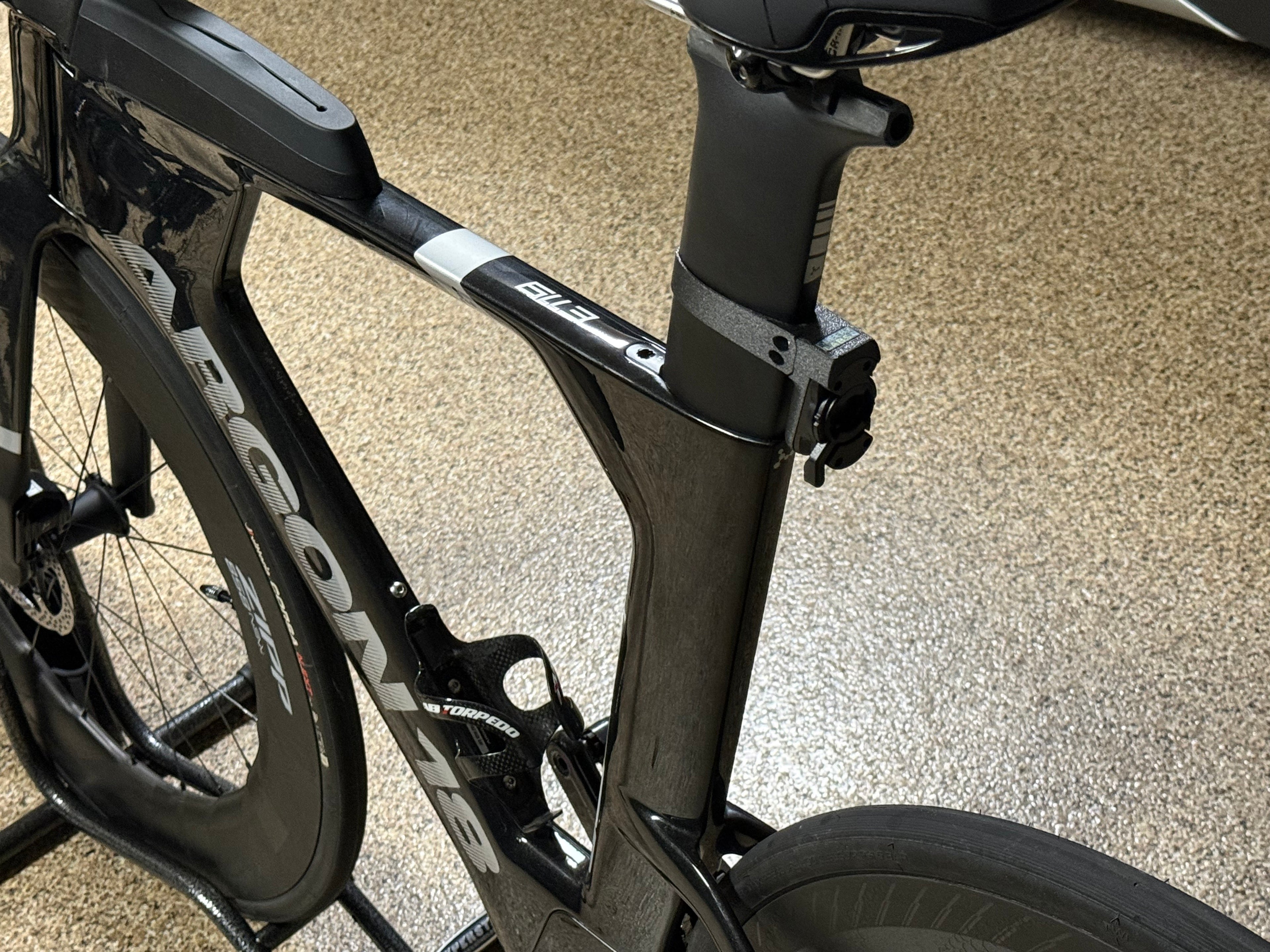 Argon 18
E119
E117
Radar mount
Garmin Varia RTL715 with camera