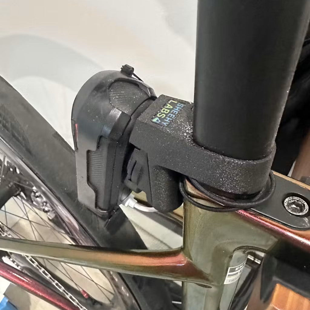 Enve
Melee
Fray
Radar mount
Garmin Varia RCT715 with camera