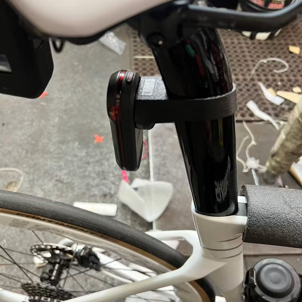 VanDessel
Arch65
Radar mount
Garmin Varia RTL515
Wahoo Trackr
Magene L508
Bryton Gardia
Cycplus L7
iGPSport SR mini and SR30